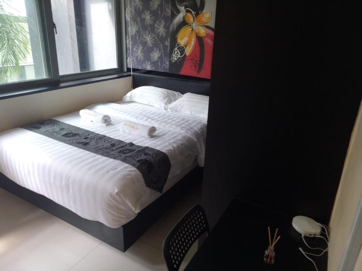 Jjh Serviced Apartments Near Serangoon Mrt Singapore Exteriör bild