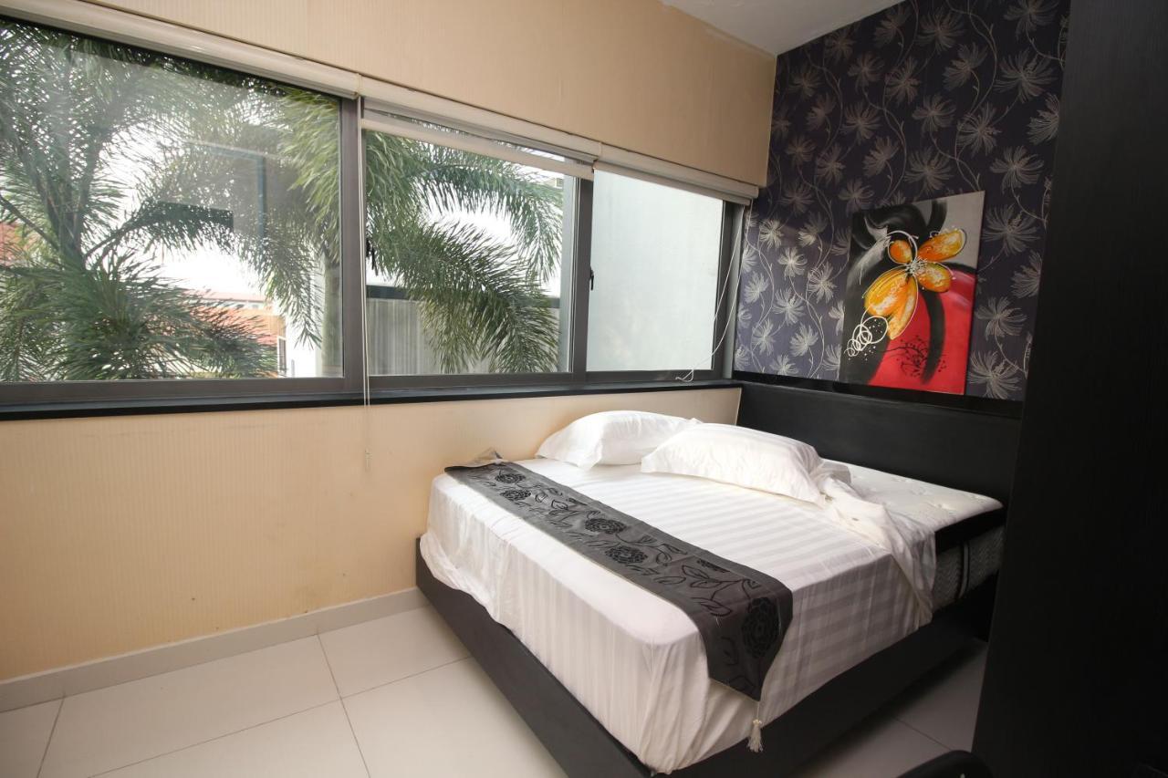 Jjh Serviced Apartments Near Serangoon Mrt Singapore Exteriör bild