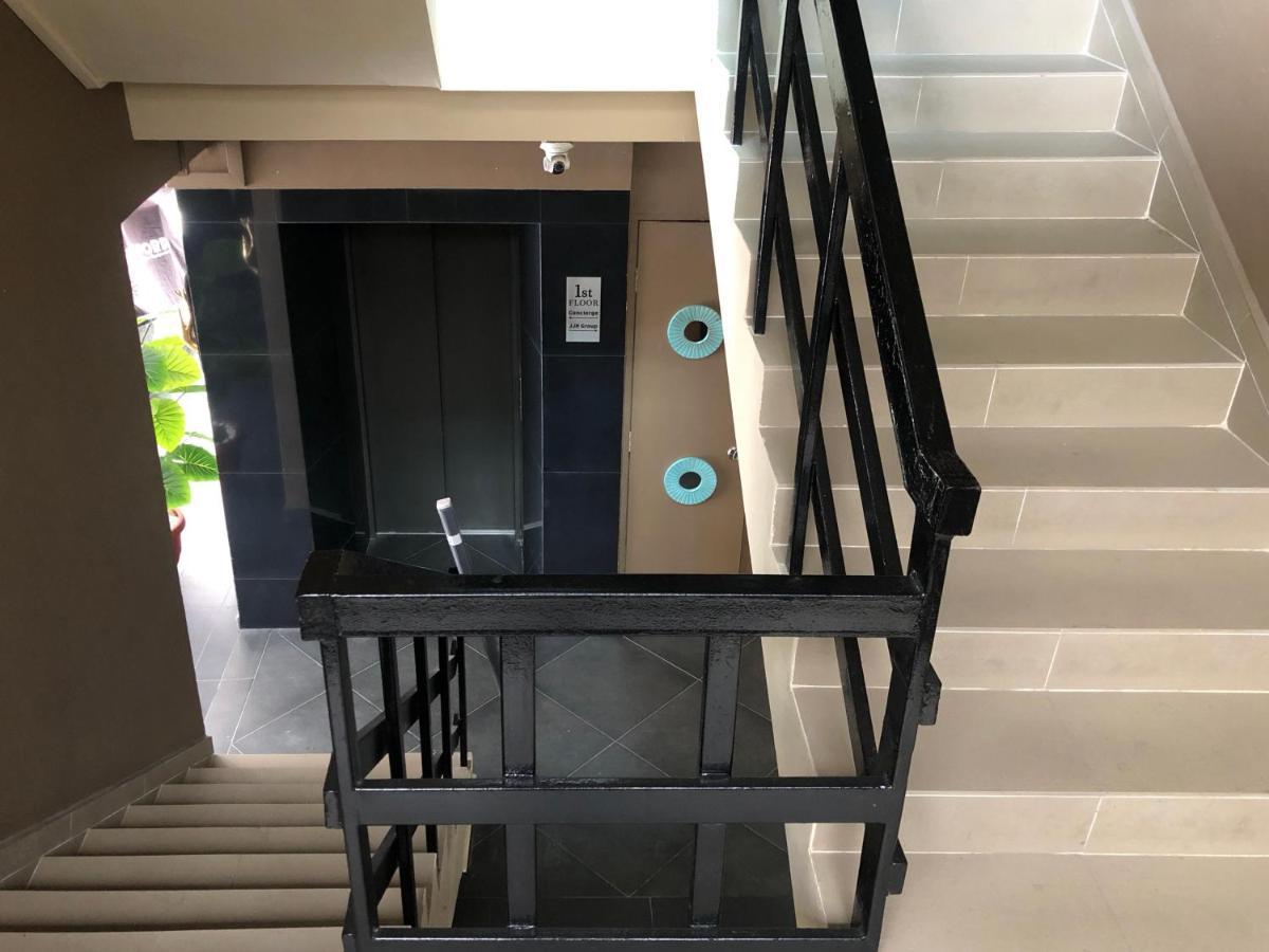Jjh Serviced Apartments Near Serangoon Mrt Singapore Exteriör bild