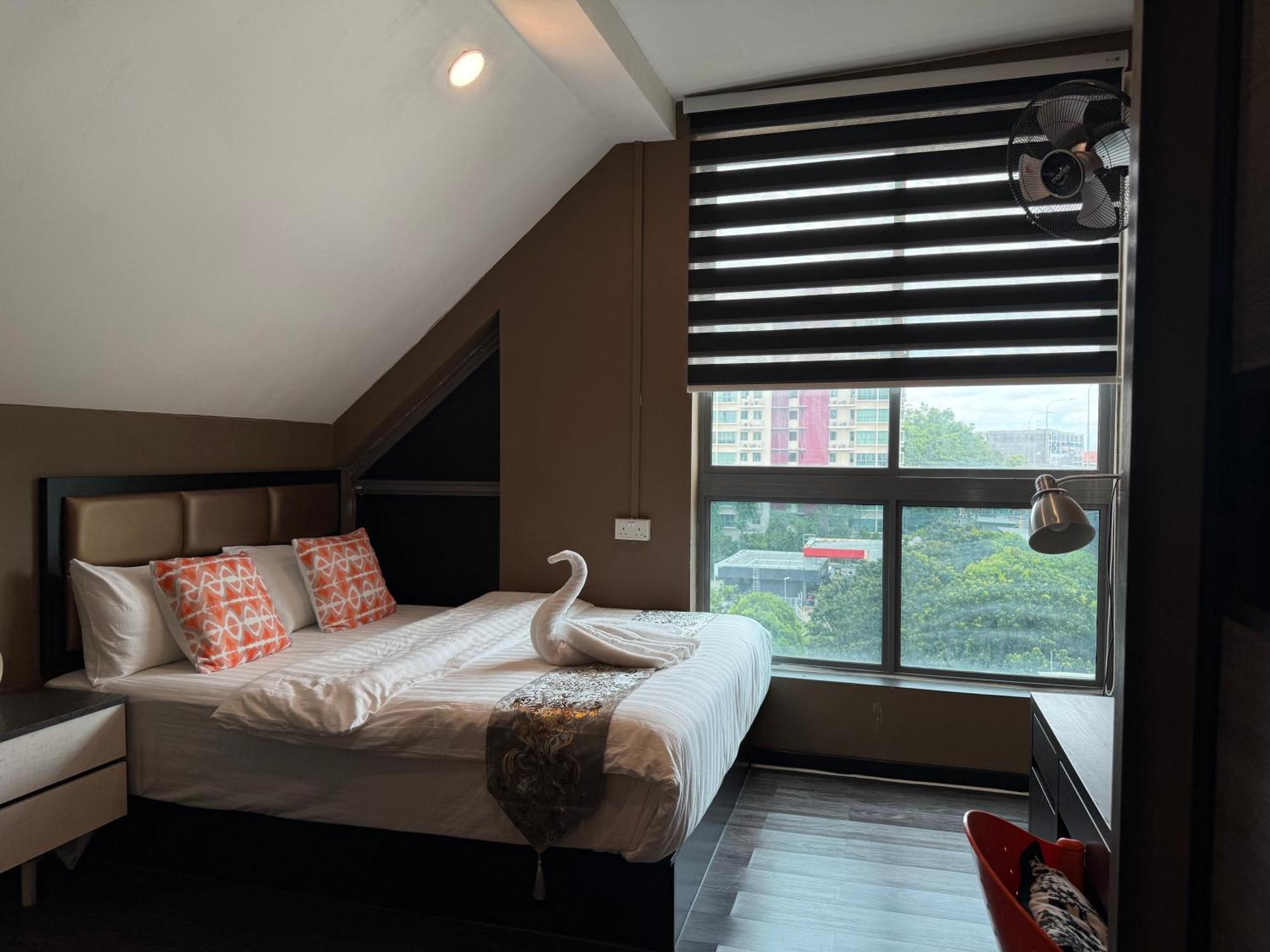 Jjh Serviced Apartments Near Serangoon Mrt Singapore Exteriör bild
